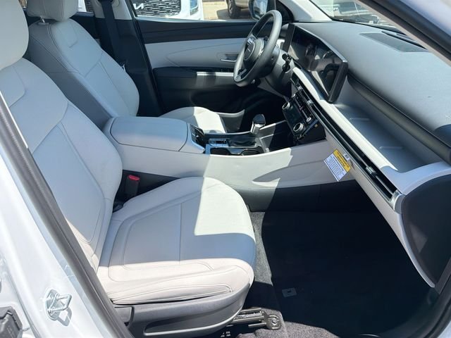 New 2026 White Hyundai SEL Plus AWD image 52