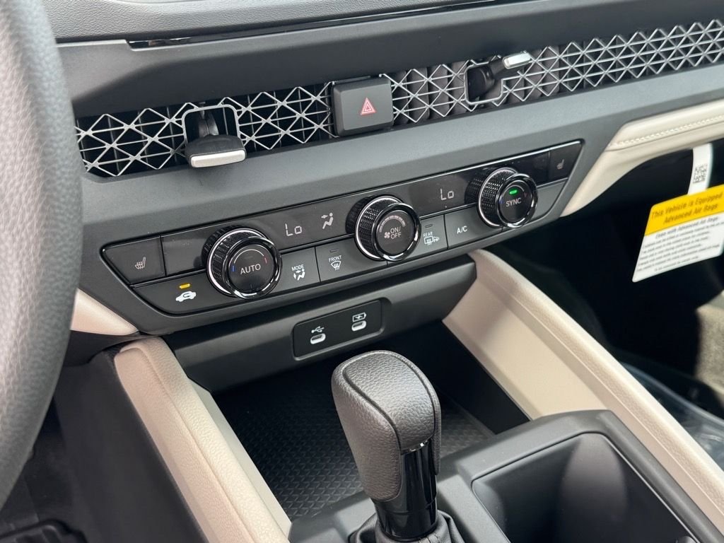 2025 Honda Accord SE - Photo 9