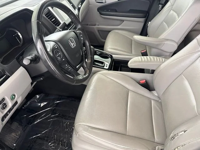 Used 2019  Honda RTL-E image 25