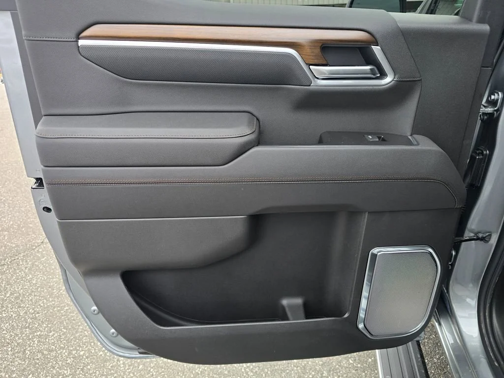 2026 Chevrolet Silverado 1500 High Country - Photo 38