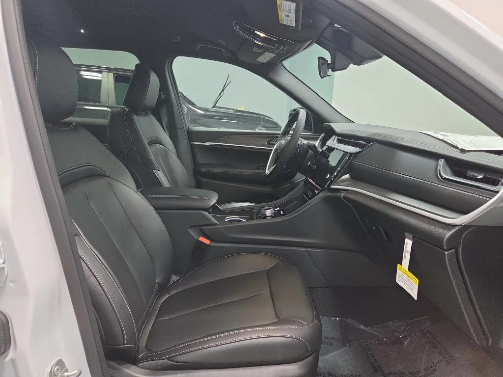 New 2026 White Jeep Limited image 12