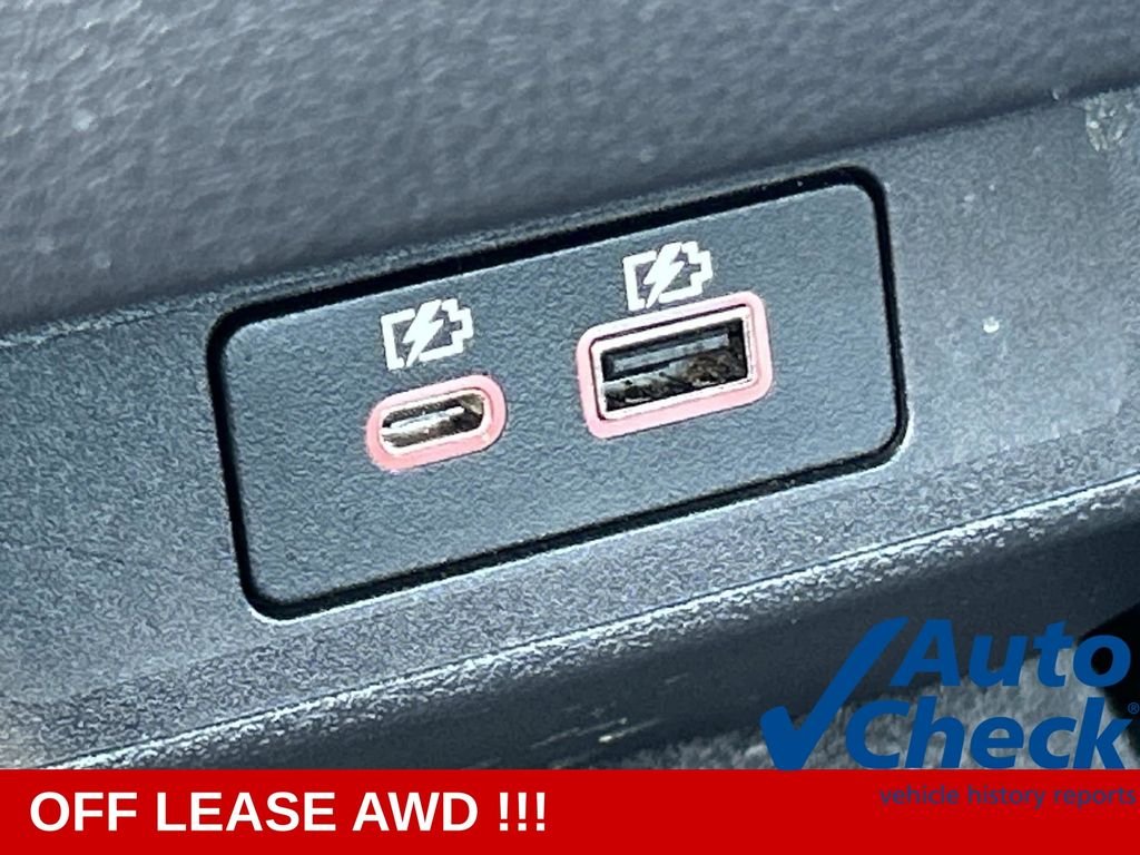 Used 2023 Black Nissan 2.5 SR image 19