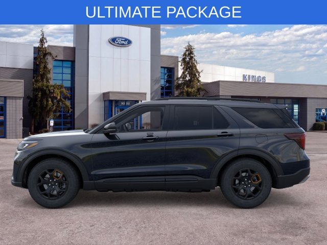 New 2026 Agate Black Metallic Ford Tremor® image 3