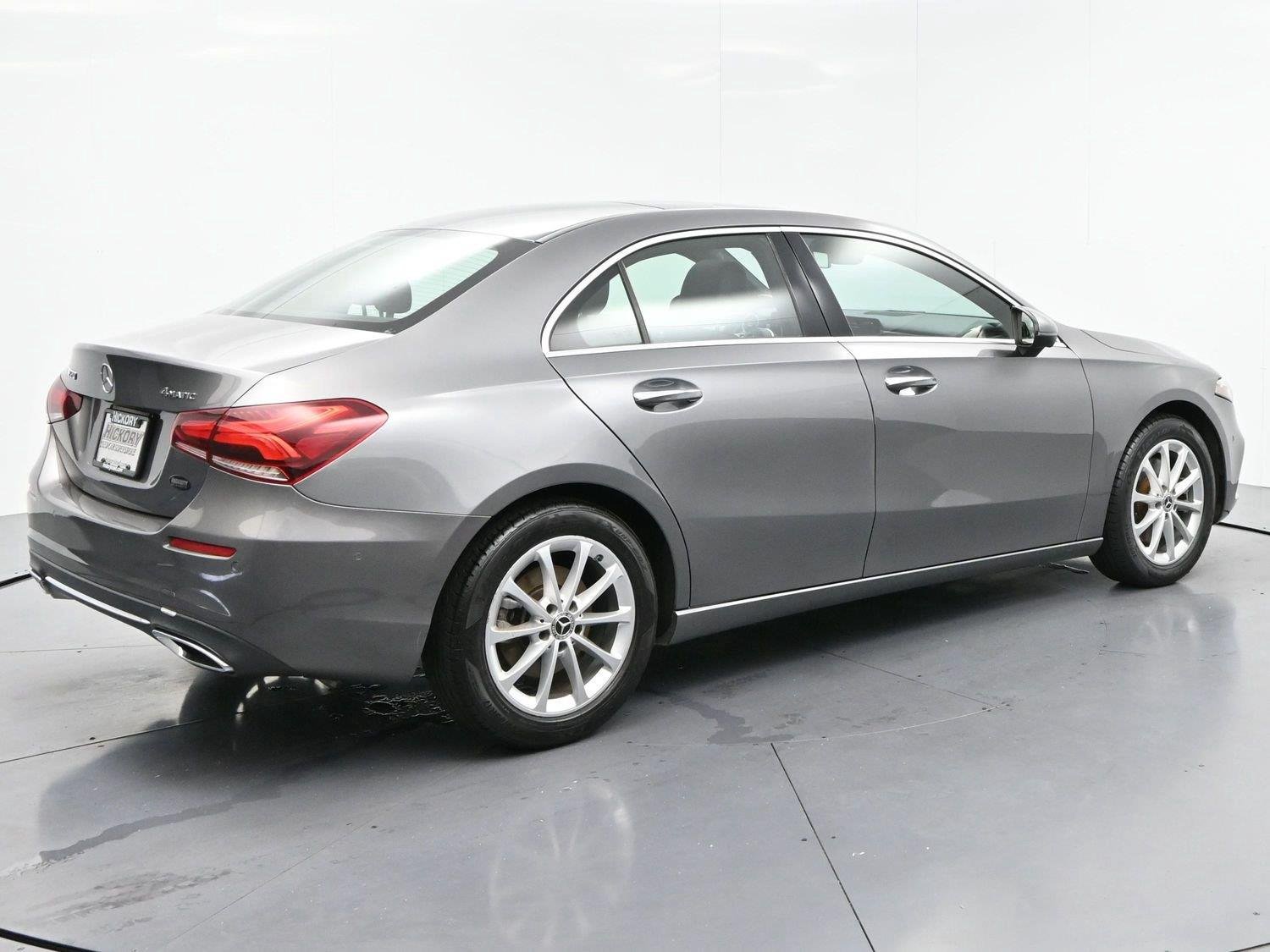 Used 2019 Mountain Grey Metallic Mercedes-Benz A 220 image 7