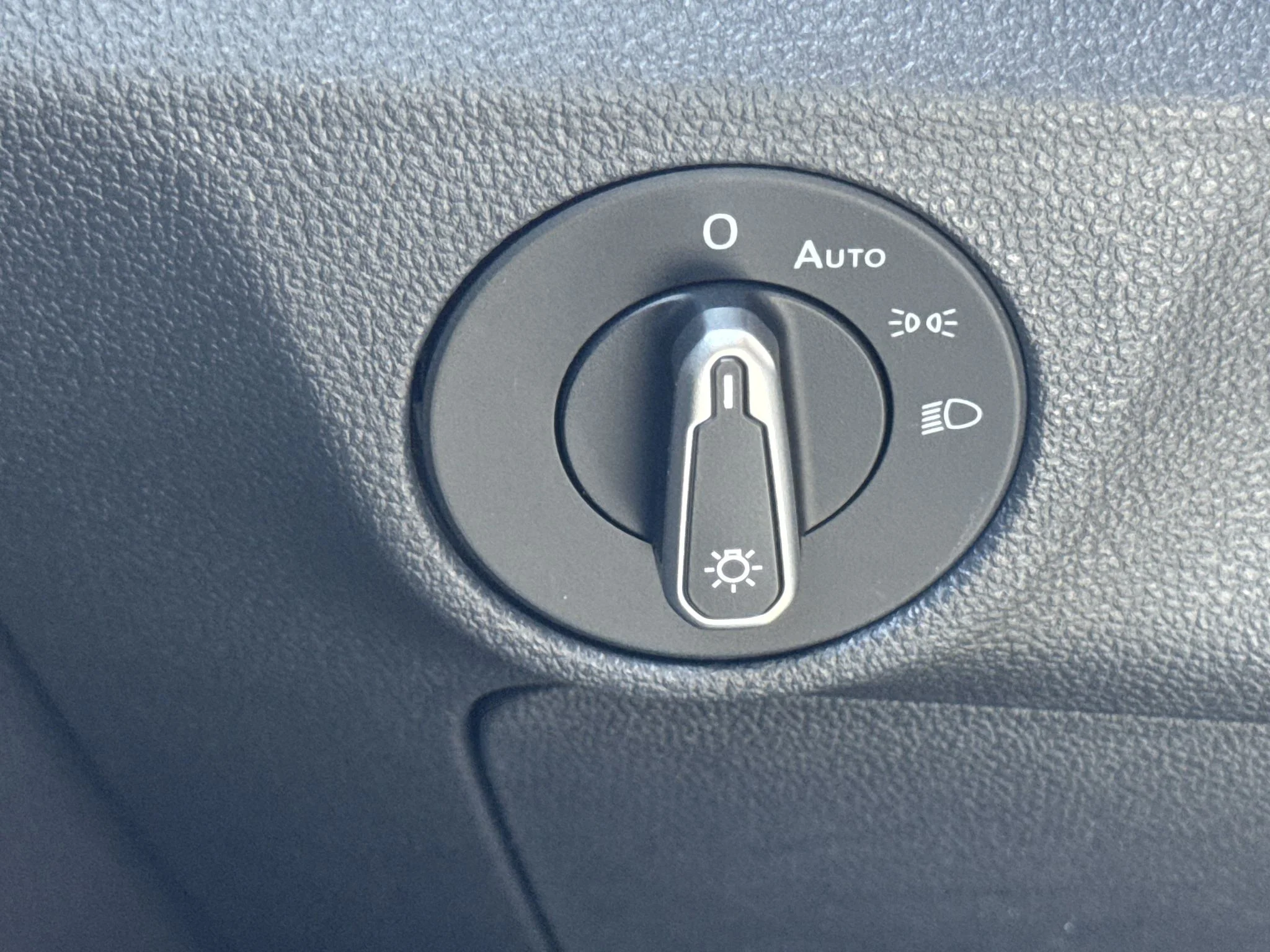 New 2026 Monterey Blue Pearl Volkswagen SEL image 22