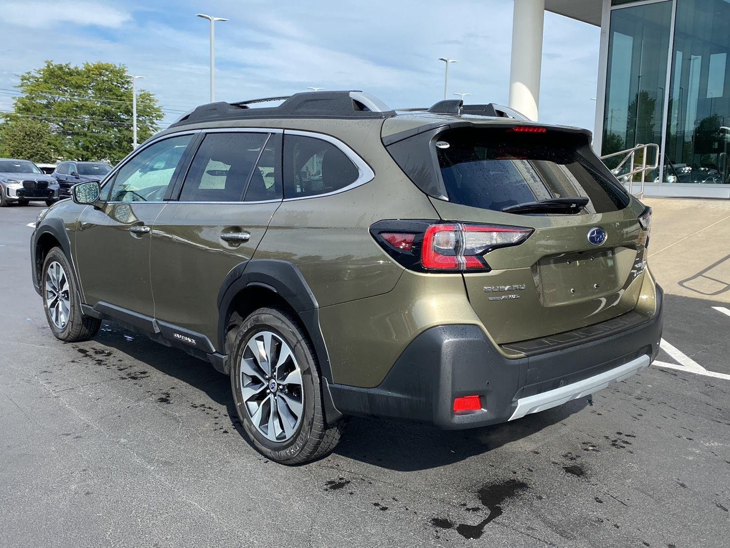 Used 2024 Autumn Green Metallic Subaru Touring XT image 5
