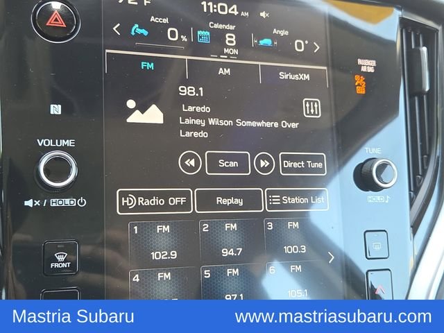 Used 2025 Gray Metallic Subaru Premium image 20