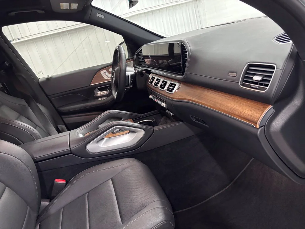 Certified Used 2025 Silver Mercedes-Benz GLS 450 image 16