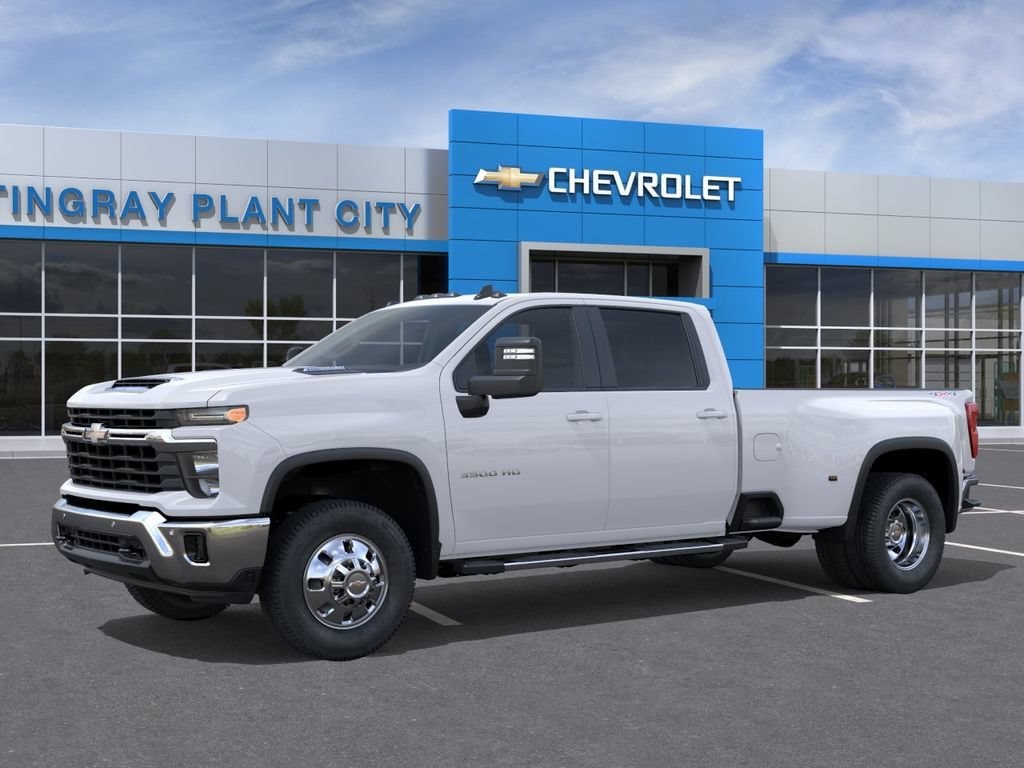 New 2026 Summit White Chevrolet LT DRW image 2