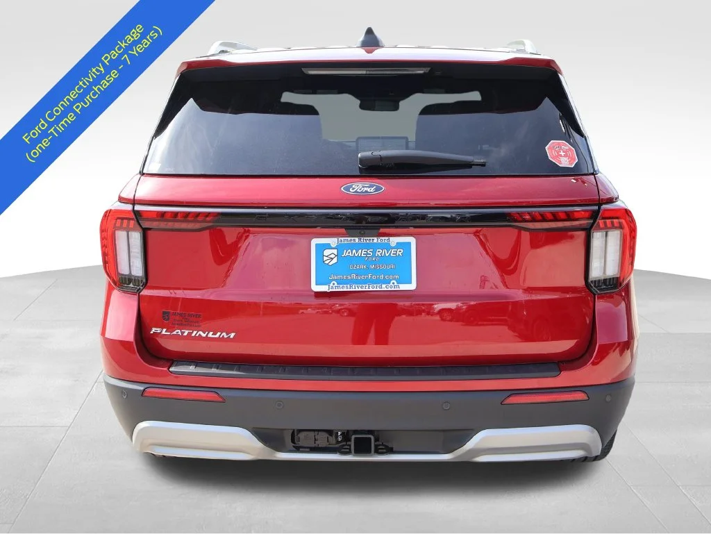 New 2027 Ruby Red Metallic Tinted Clearcoat Ford Platinum™ image 4