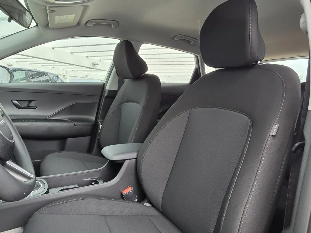 New 2027 Gray Hyundai SE image 14