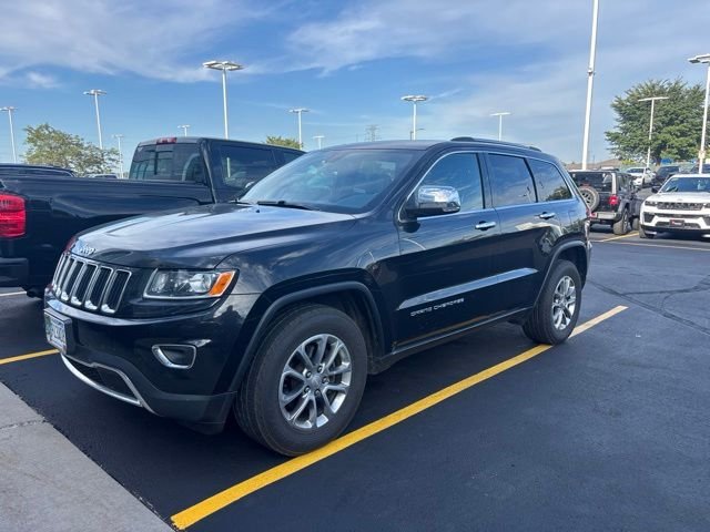 Used 2015 Black Jeep Limited image 3