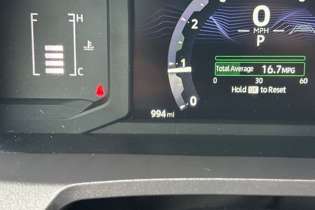 Used 2025 White Toyota SR5 image 27