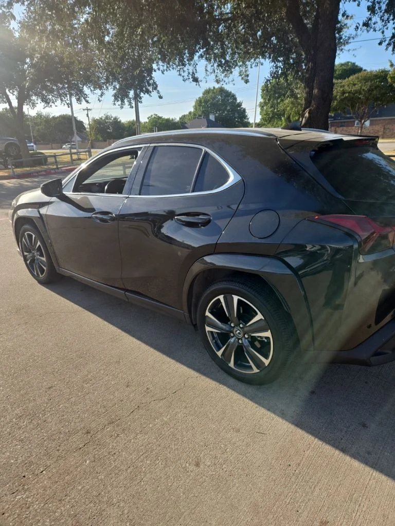 Used 2023 Black Lexus 250h Premium image 3