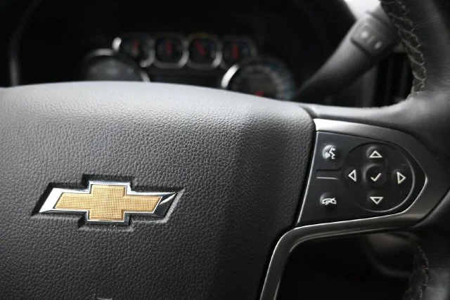 Used 2015 Black Chevrolet LT image 25