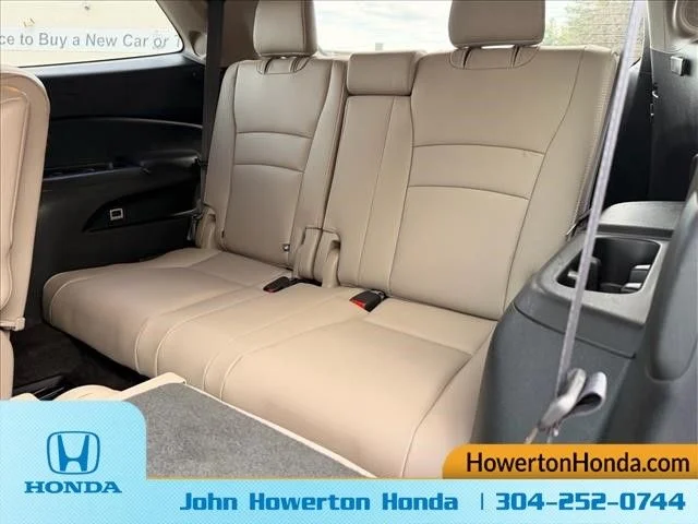 Used 2022 White Honda Elite image 16