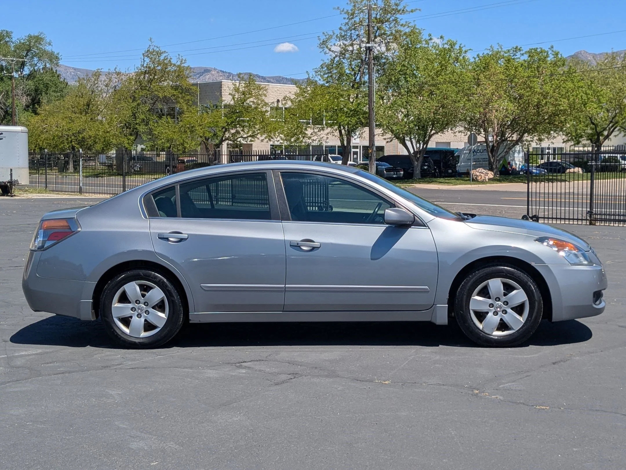 Used 2007 Nissan Altima S with VIN 1N4AL21E67N470828 for sale in Ogden, UT