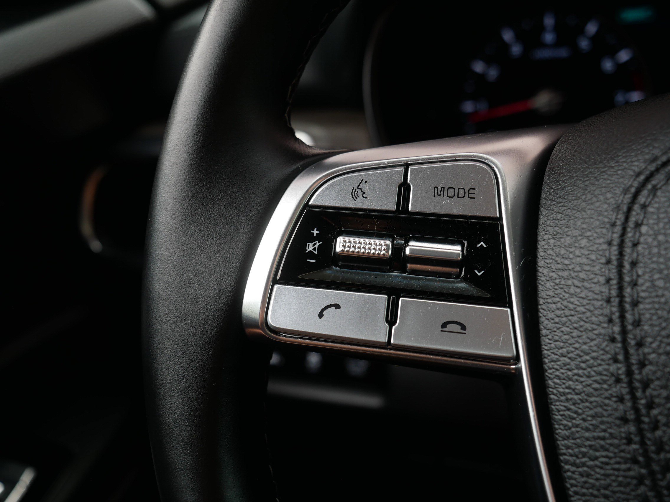 Used 2022 Black Copper Kia SX image 28