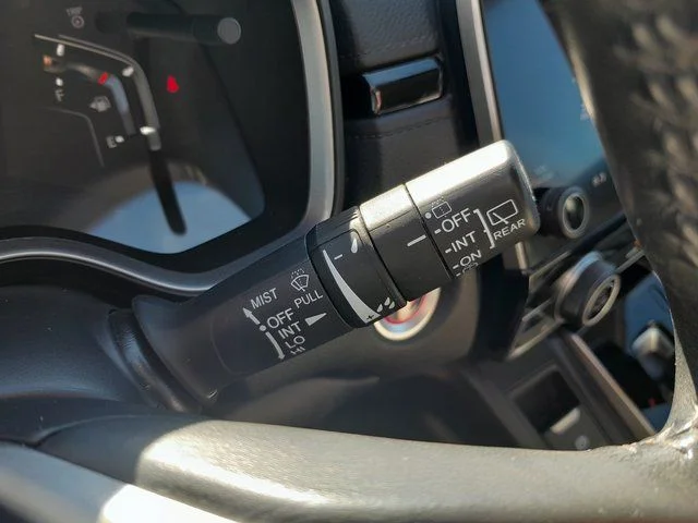 Used 2019  Honda EX-L image 17