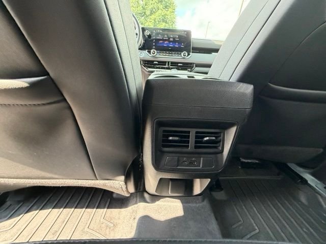 Used 2026 Red Chevrolet Z71 image 21