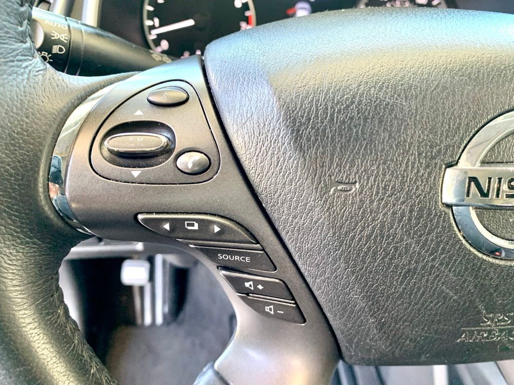 Used 2020 Gray Nissan SV image 30