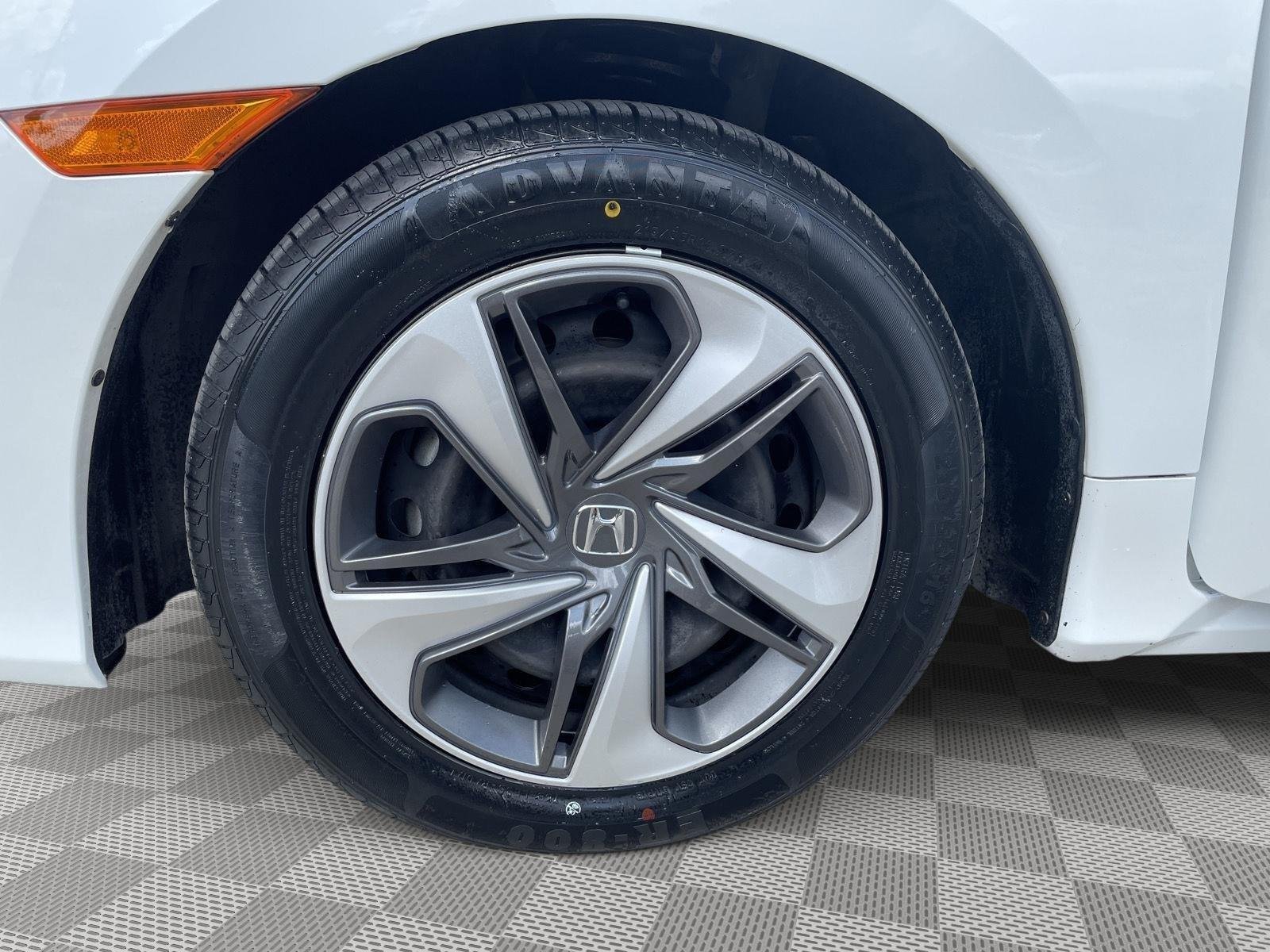 Used 2019 Platinum White Pearl Honda LX image 15