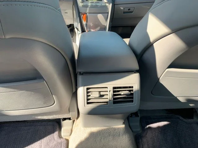 Used 2010 Black Toyota XLE image 20