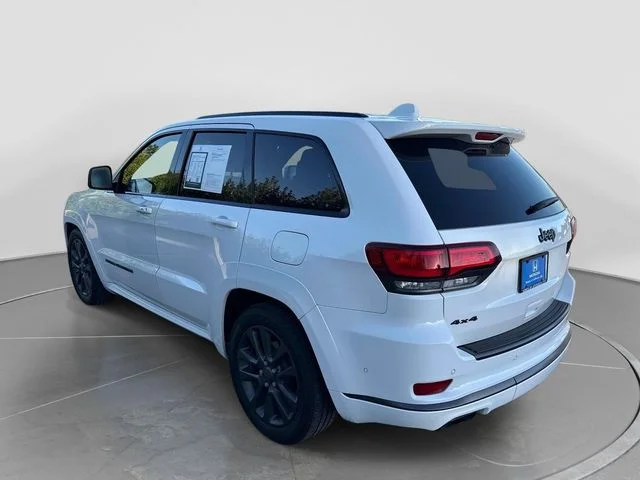 Used 2018 White Jeep Overland image 4