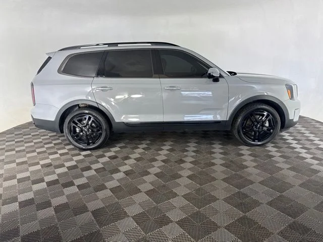 Used 2024 Gray Kia SX-Prestige X-Line image 6