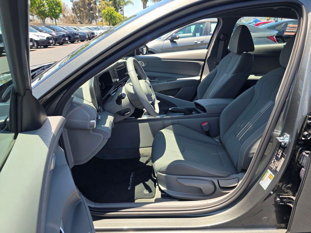 New 2026 Gray Hyundai SEL Sport image 11