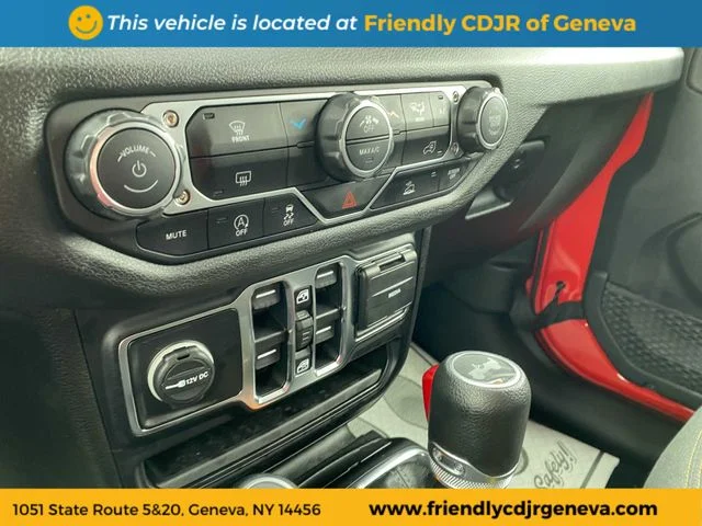 Used 2024 Red Jeep Sport S image 19