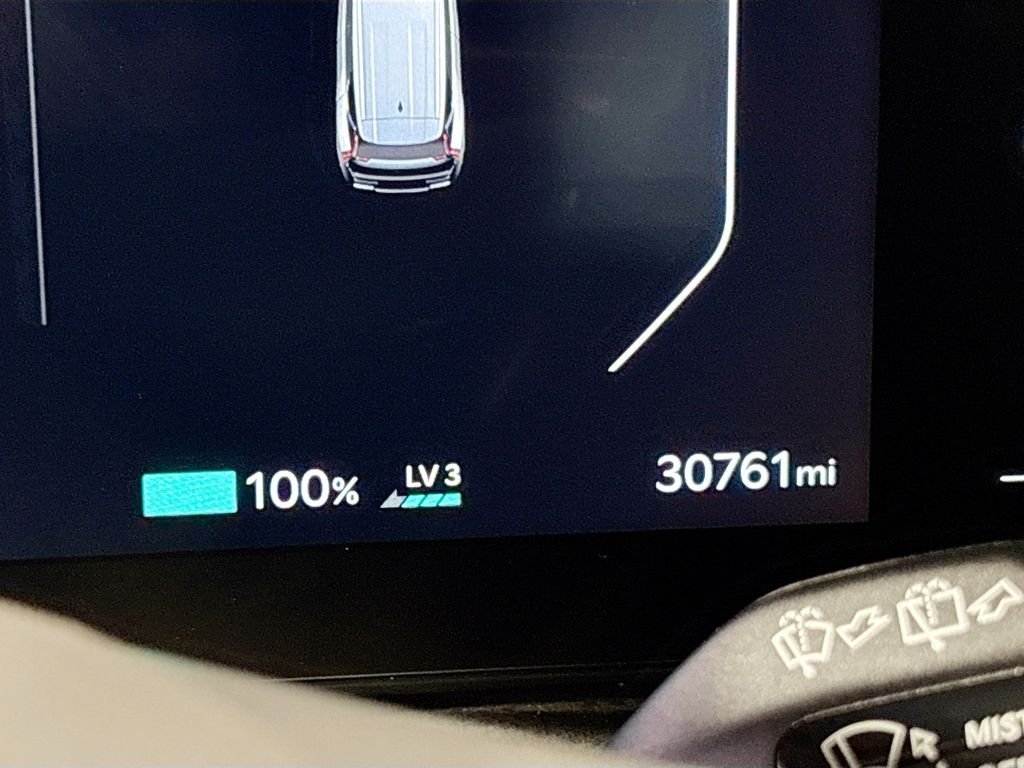 Used 2024 White Kia Wind image 14