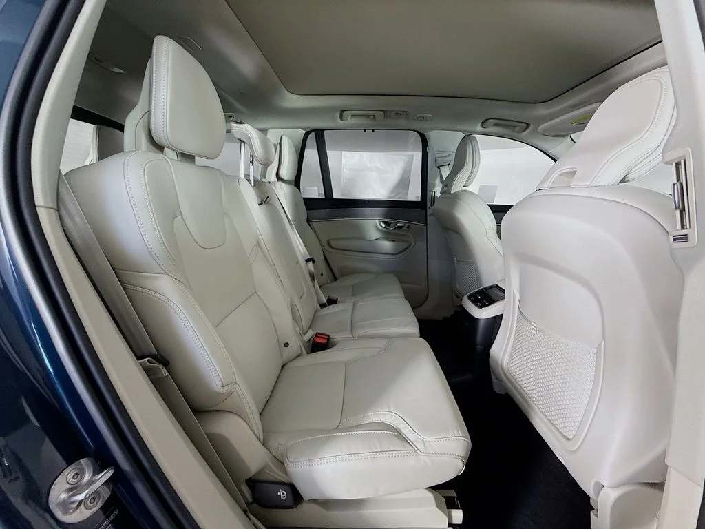 New 2026 Blue Volvo T8 Ultra image 30