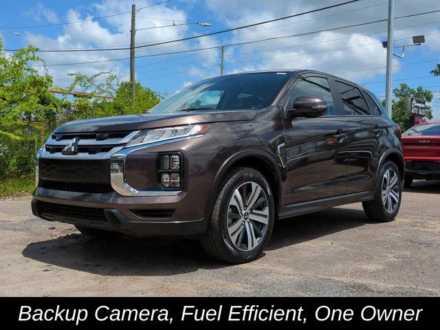 2025 Mitsubishi Outlander Sport's photo