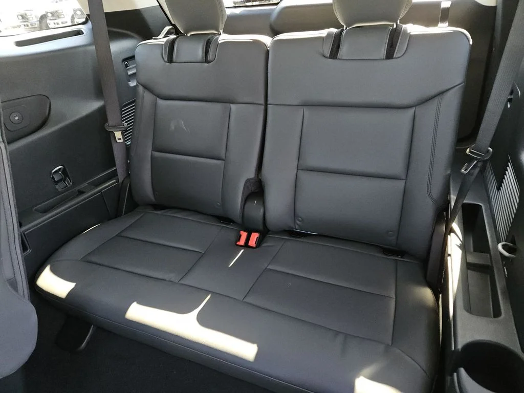 New 2026 Vapor Blue Metallic Ford Active image 28