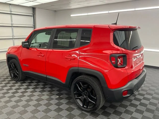 Used 2021 Red Jeep Sport image 20