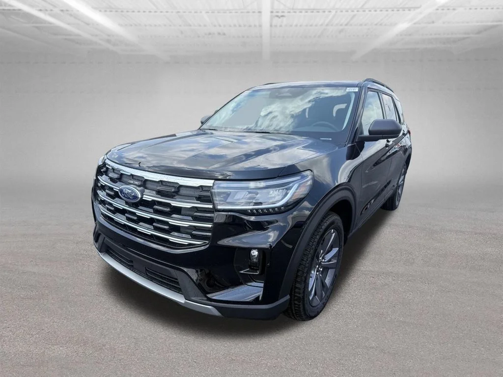 New 2026 Agate Black Metallic Ford Active image 9