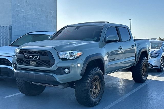 2022 Toyota Tacoma TRD Off-Road