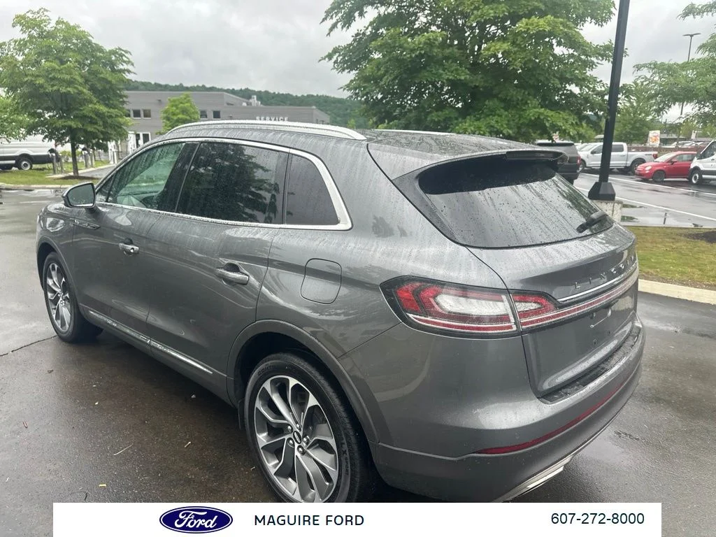 Used 2023 Gray Lincoln Reserve image 7