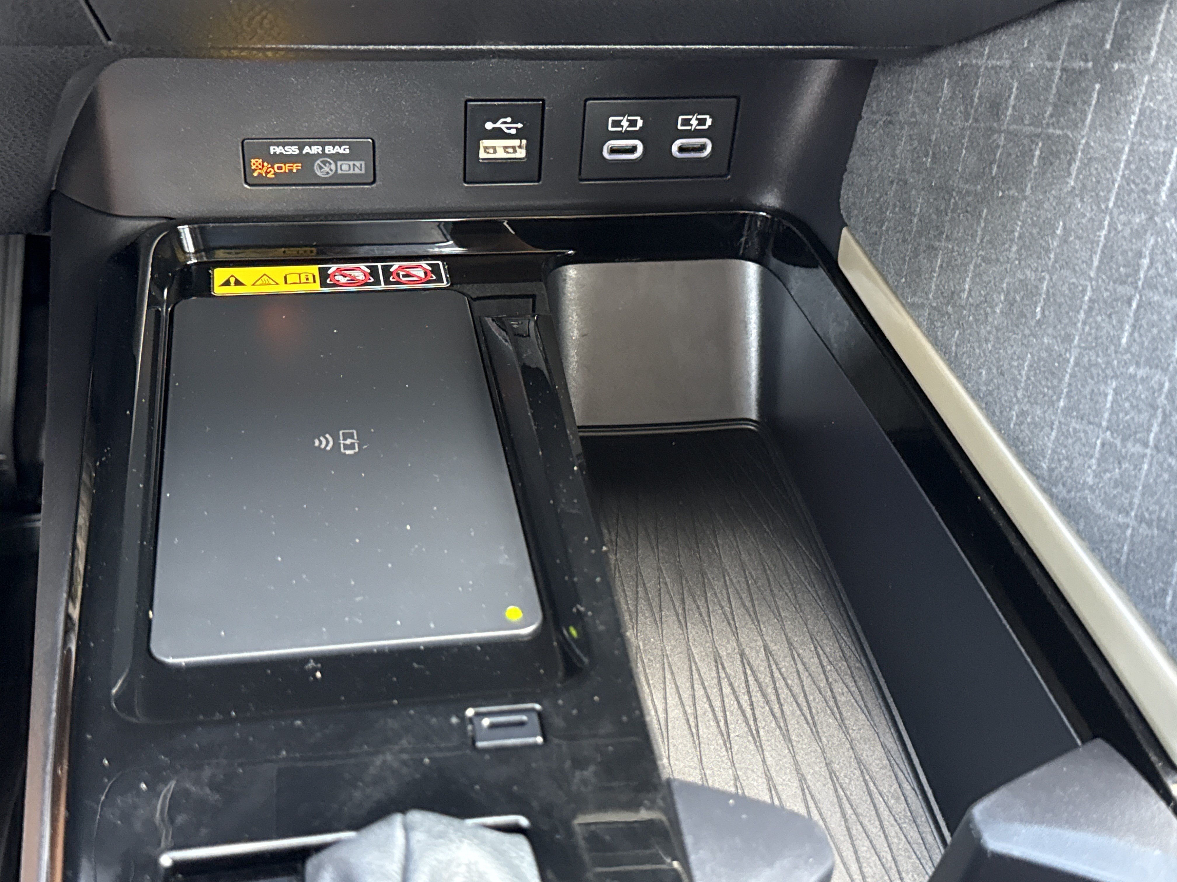 Certified Used 2025 Heavy Metal Toyota XLE image 26