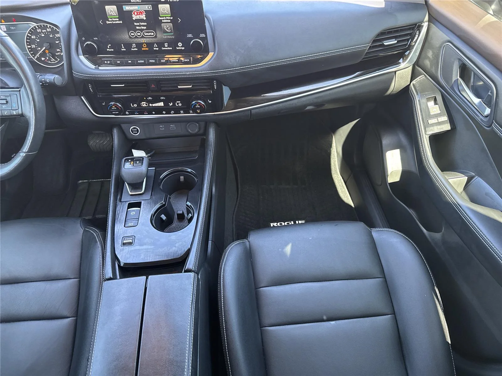 Used 2023 Super Black Nissan SL image 16