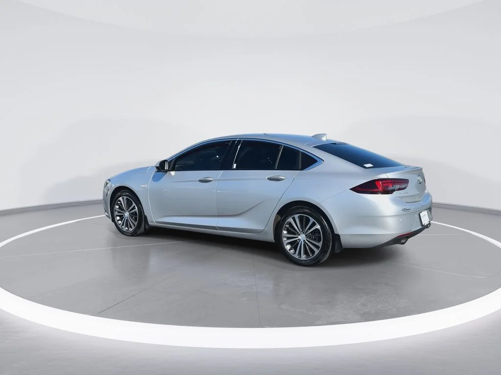 Used 2018 Silver Buick Essence image 6