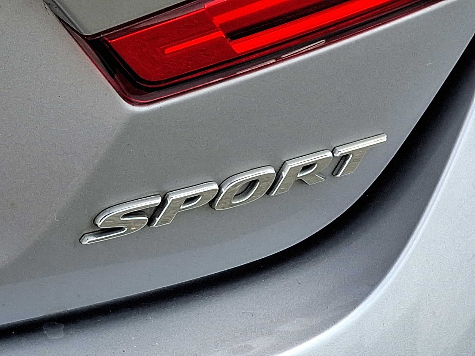 Used 2020 Lunar Silver Metallic Honda Sport image 31