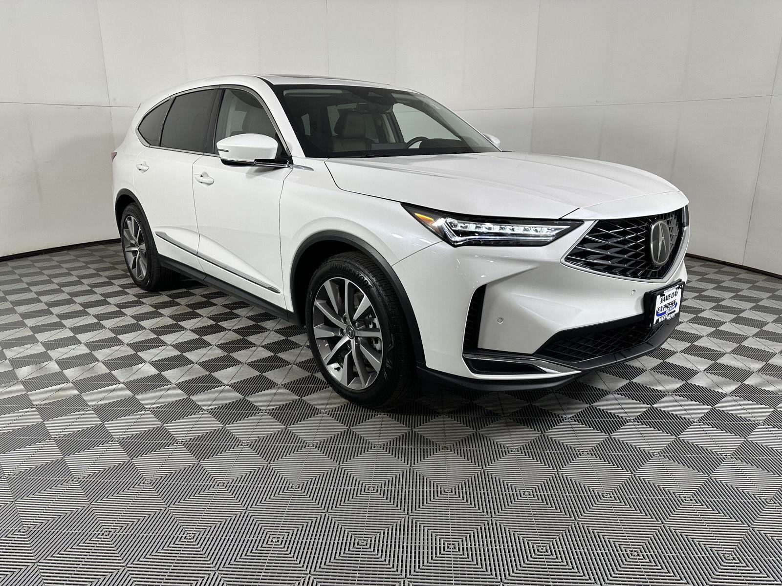 Used 2025 Platinum White Pearl Acura SH-AWD w/Tech image 34