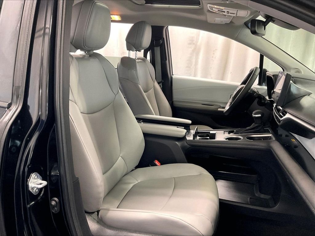 Used 2025 Black Toyota XLE image 11
