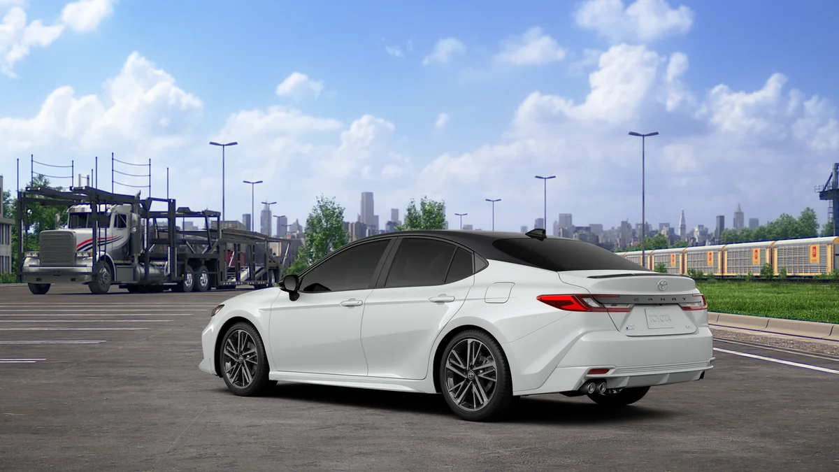 New 2026 Wind Chill Pearl with Midnight Black Metallic roof Toyota XSE image 6