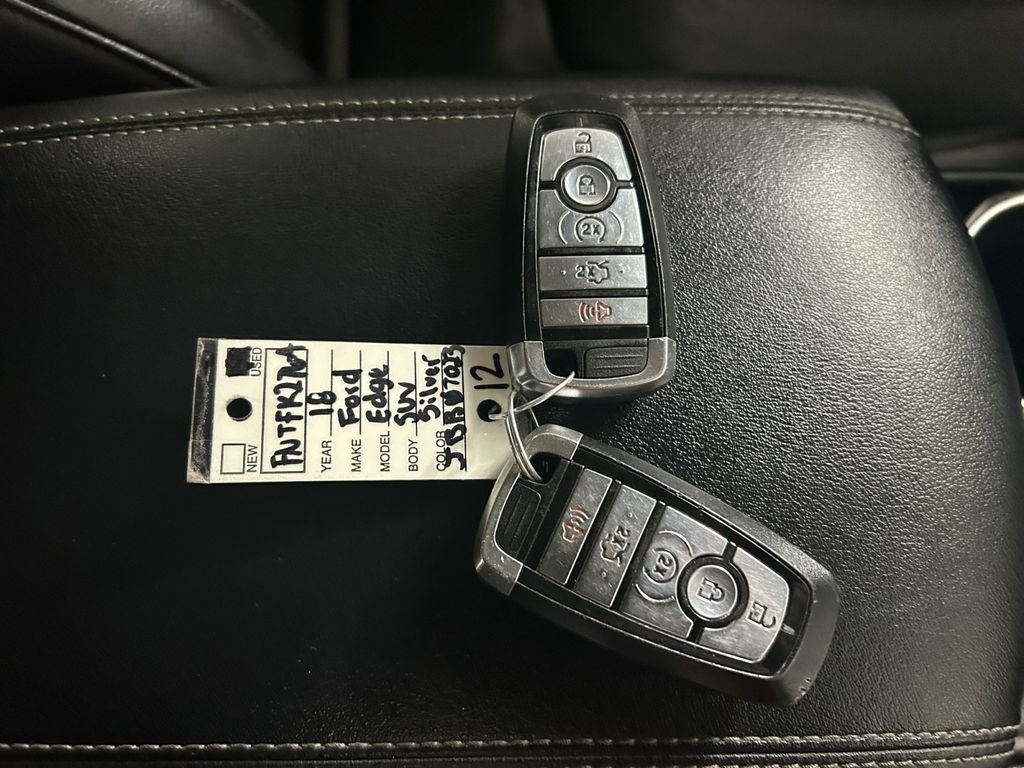 Used 2018 Silver Ford Titanium image 27