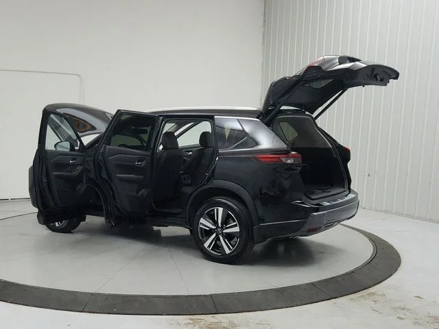 Used 2025 Black Nissan SL image 13