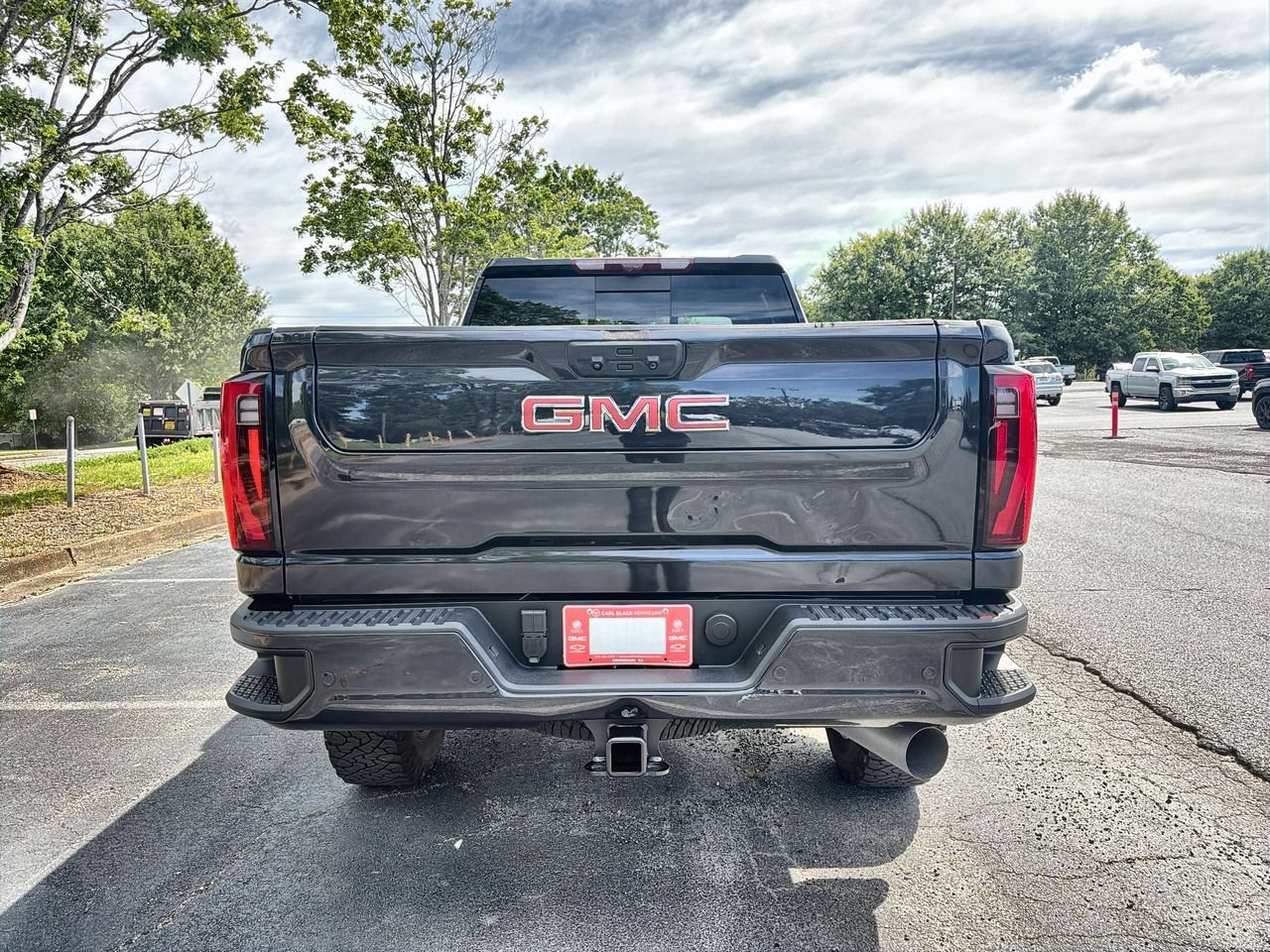 Used 2024 Titanium Rush Metallic GMC Denali image 7