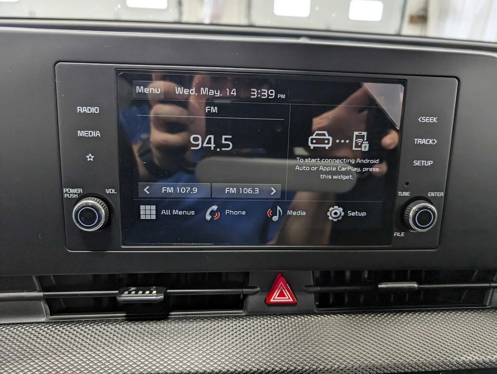 Used 2025 Steel Gray Kia LX image 22